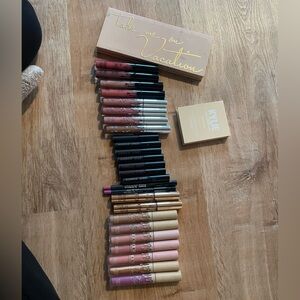 Kylie Cosmetics Bundle